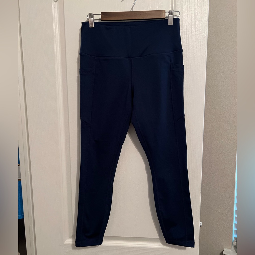 Velocity yoga pants